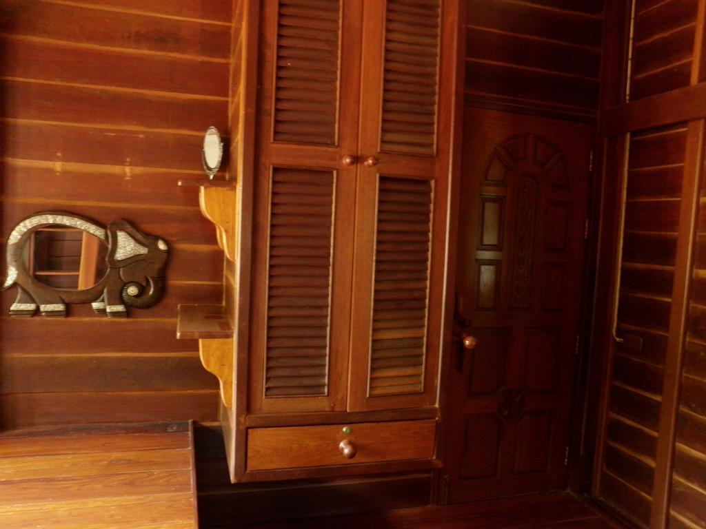 Rim Nam Kong Homestay Pakcsom Kültér fotó