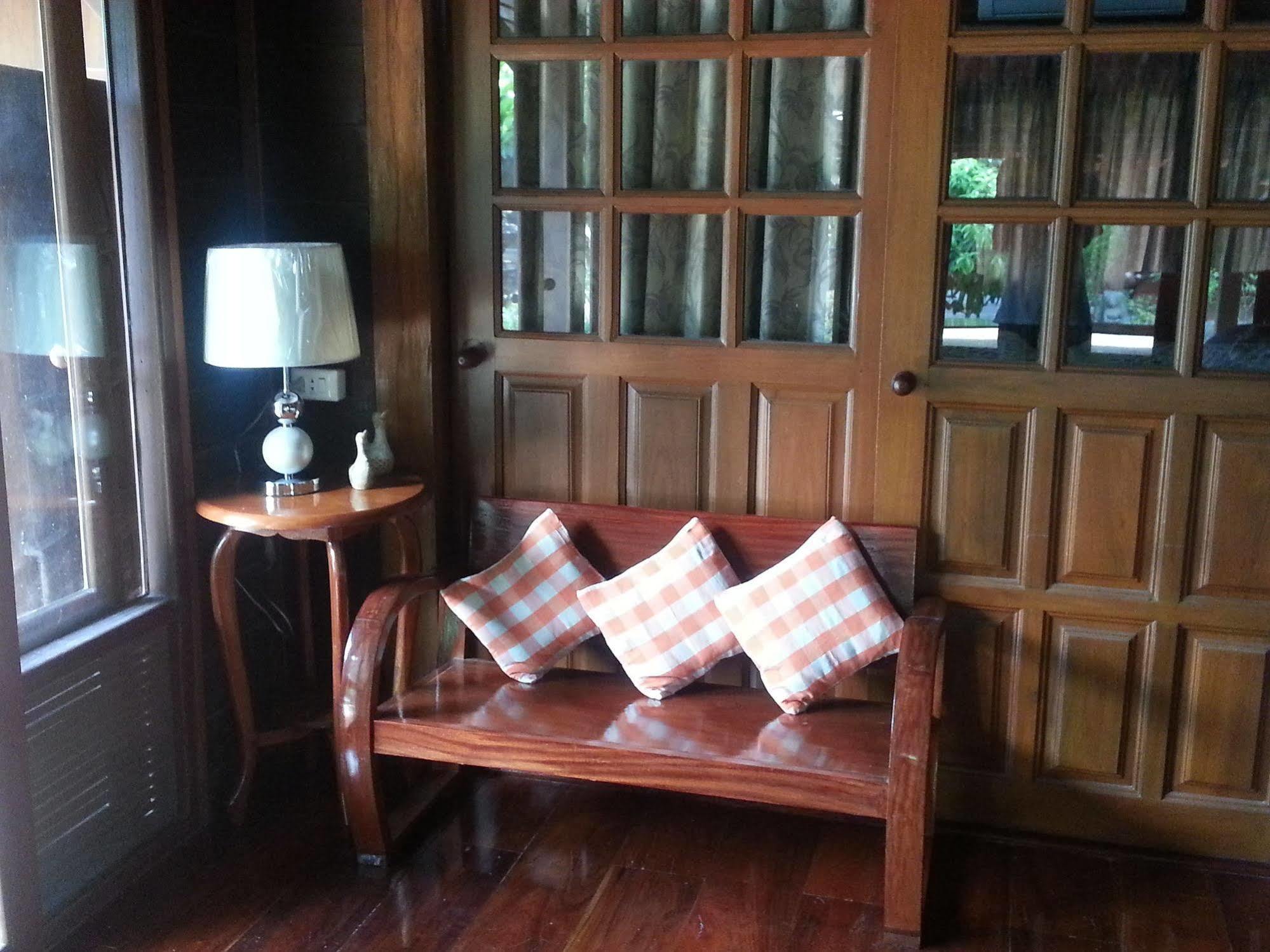 Rim Nam Kong Homestay Pakcsom Kültér fotó
