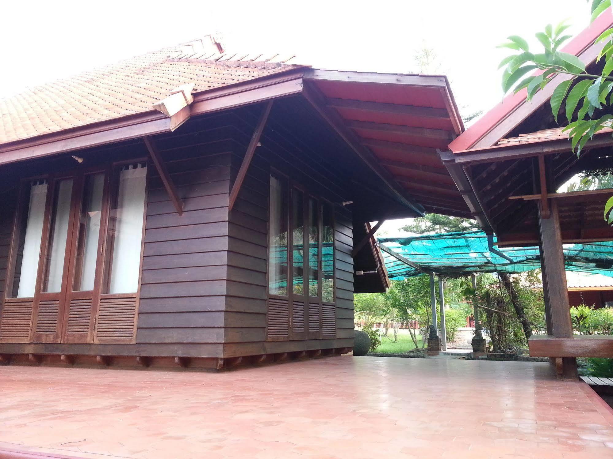 Rim Nam Kong Homestay Pakcsom Kültér fotó